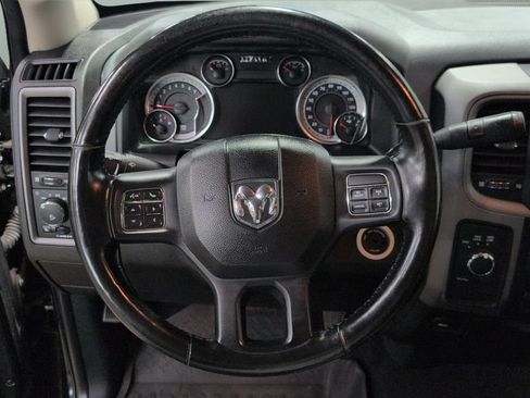 Used 2019 RAM 1500 Express w/ Wheel & Sound Group AWD/4WD image 9