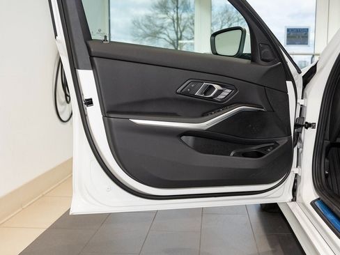 New 2026 BMW 330i xDrive Sedan w/ Premium Package image 12