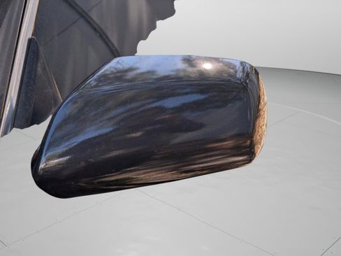 Used 2011 Toyota Camry SE image 15