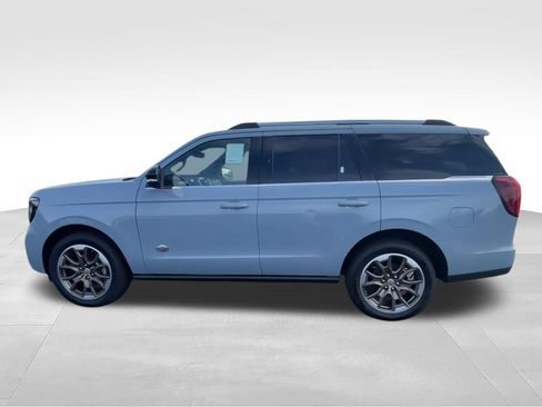 New 2026 Ford Expedition King Ranch AWD/4WD image 5