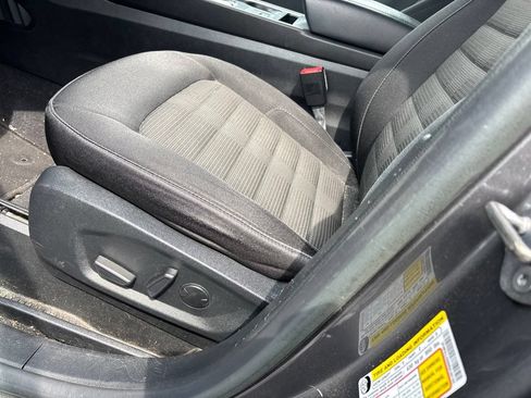 Used 2021 Ford Edge SEL w/ Convenience Package FWD image 11