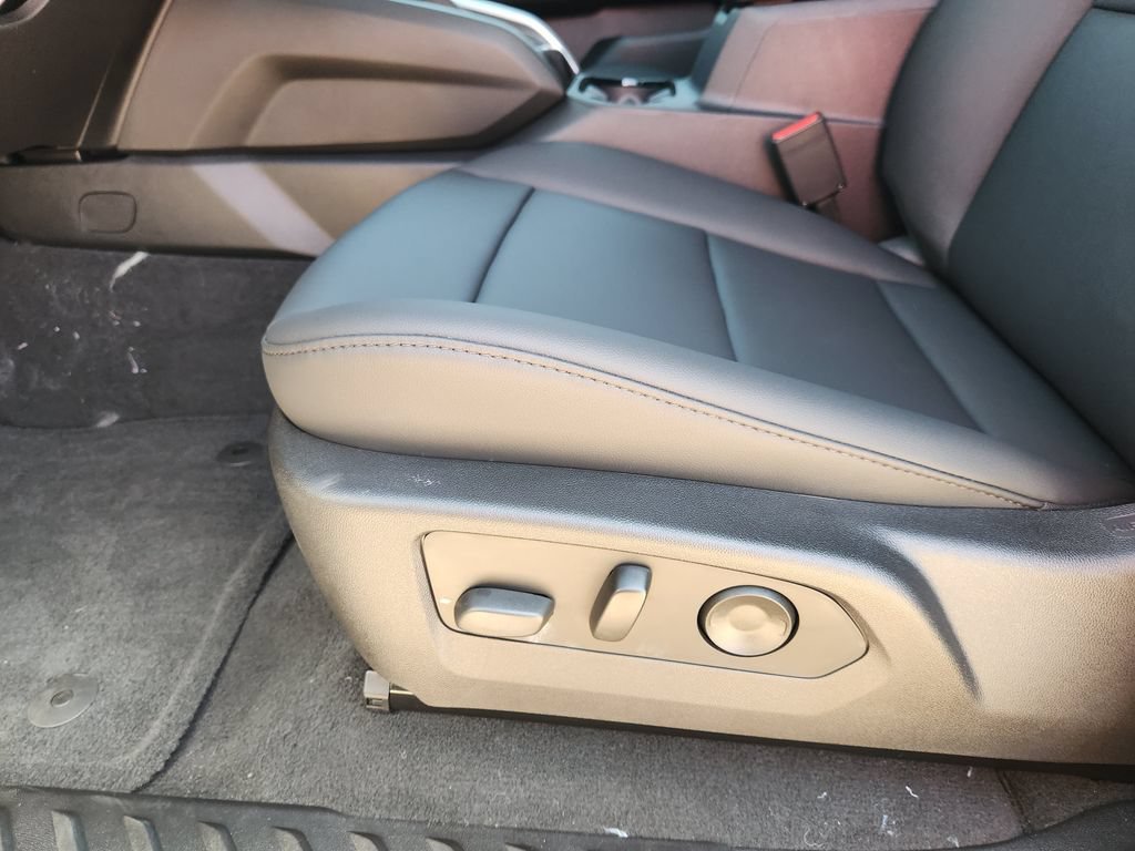 New 2026 Chevrolet Colorado Trail Boss AWD/4WD image 13