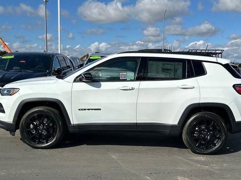 New 2026 Jeep Compass Latitude w/ Sun and Sound Group image 7