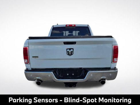 Used 2018 RAM 1500 Laramie RWD image 9