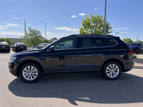 Used 2019 Volkswagen Tiguan SE AWD/4WD image 12