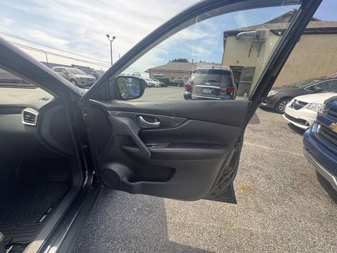 Used 2015 Nissan Rogue SL w/ SL Premium Package AWD/4WD image 23