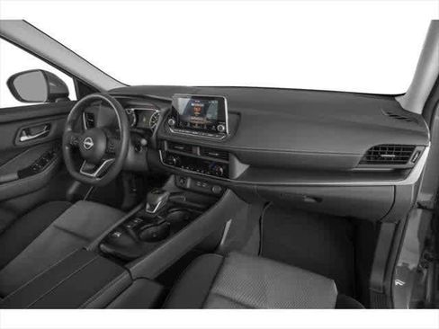 Used 2025 Nissan Rogue SV FWD image 11