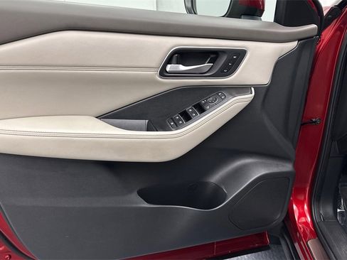 Certified 2021 Nissan Rogue SL w/ Premium Package image 17