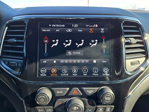 Used 2020 Jeep Grand Cherokee Limited w/ Trailer Tow Group IV image 20