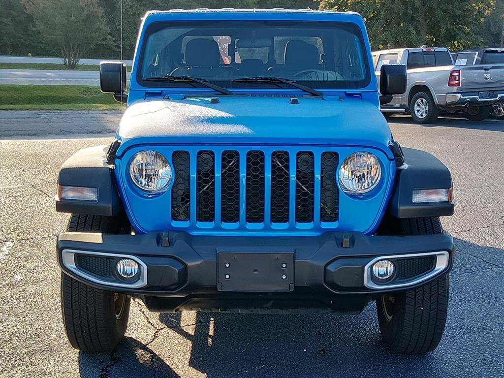 Used 2023 Jeep Gladiator Sport AWD/4WD image 9