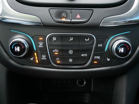 Certified 2023 Chevrolet Equinox LT image 15