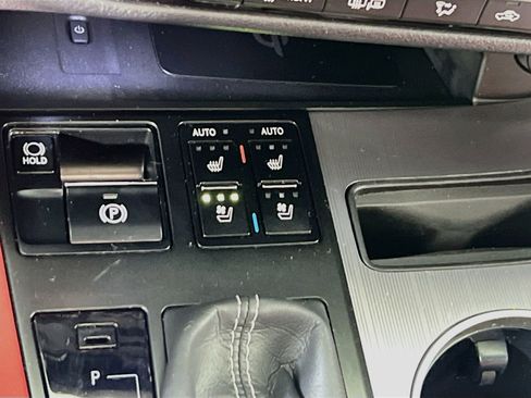 Used 2022 Lexus RX 450h F Sport w/ Accessory Package AWD/4WD image 20