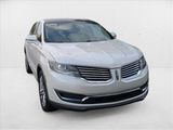 Used 2016 Lincoln MKX Reserve w/ Climate Package image 3