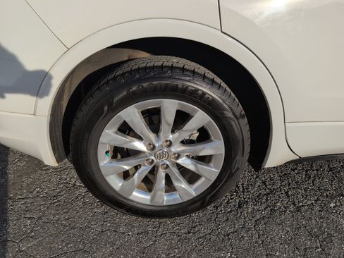 Used 2017 Buick Envision Essence image 8