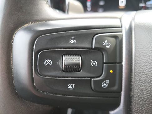Used 2023 GMC Sierra 1500 SLT w/ SLT Convenience Package image 23