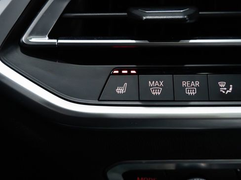 Used 2021 BMW X5 xDrive45e w/ M Sport Package image 14