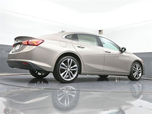 Used 2024 Chevrolet Malibu LT image 41