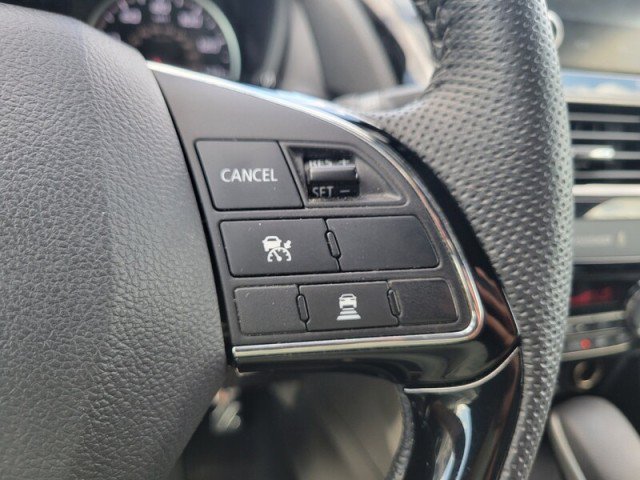 Used 2025 Mitsubishi Eclipse Cross AWD image 18