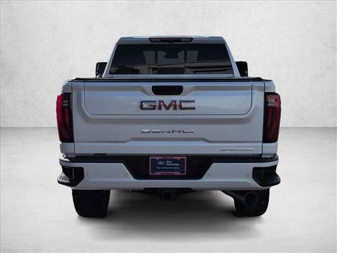Used 2024 GMC Sierra 2500 Denali w/ Max Trailering Package AWD/4WD image 7