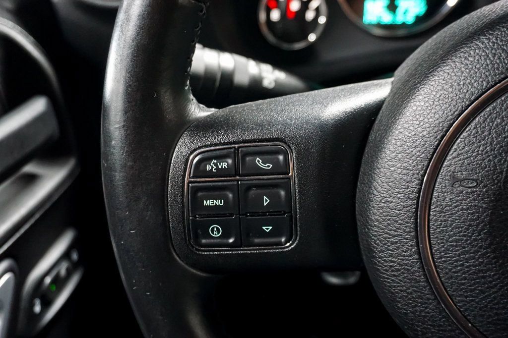 Used 2013 Jeep Wrangler Rubicon w/ PWR Convenience Group AWD/4WD image 48