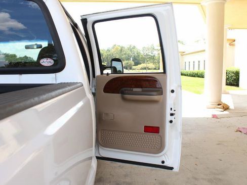 Used 2002 Ford F250 Lariat AWD/4WD image 29