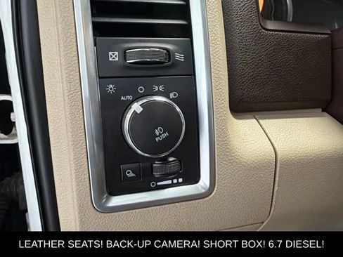 Used 2018 RAM 2500 SLT AWD/4WD image 14