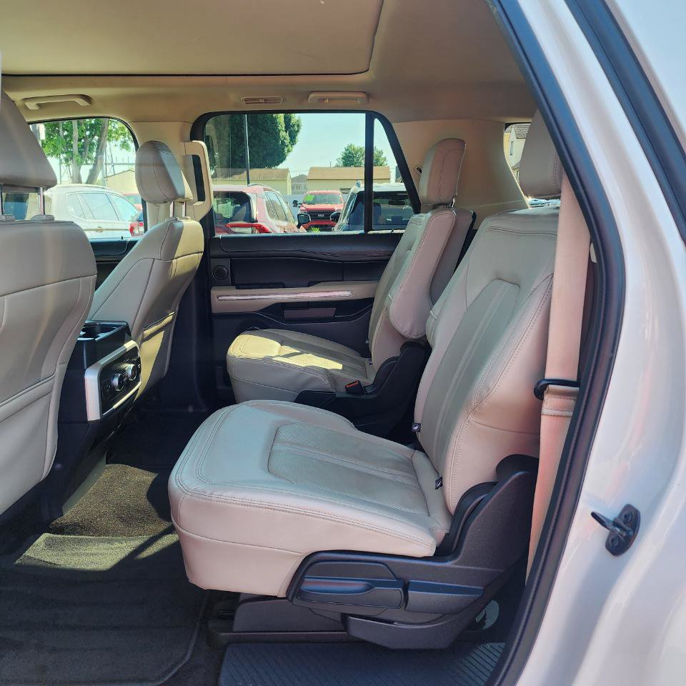Used 2022 Ford Expedition Max Limited AWD/4WD image 18