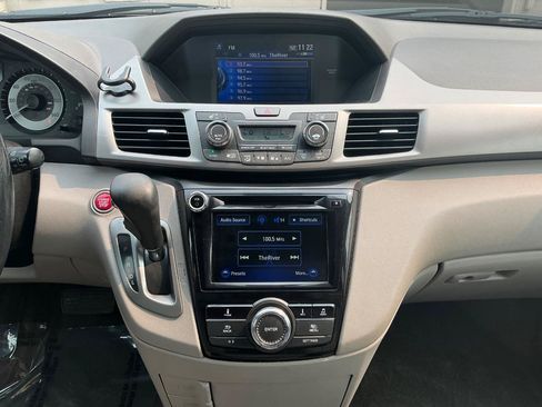 Used 2016 Honda Odyssey EX-L image 22