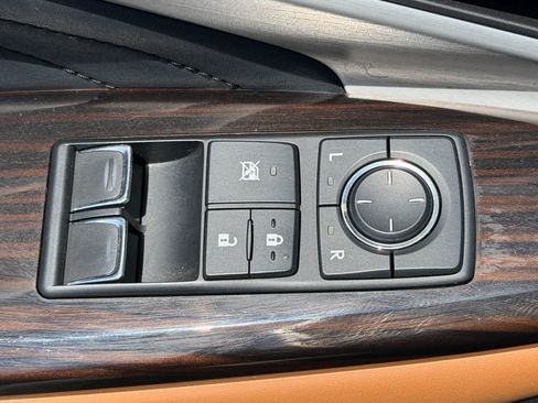 Used 2023 Lexus RC 350 RWD image 14