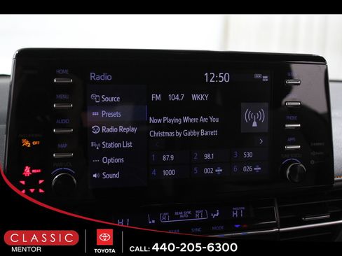 Certified 2021 Toyota Sienna XSE image 12