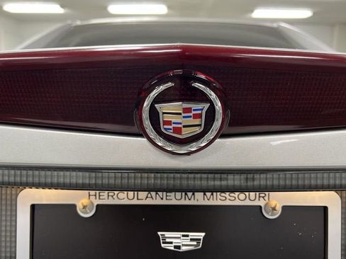 Used 2006 Cadillac XLR V RWD image 26