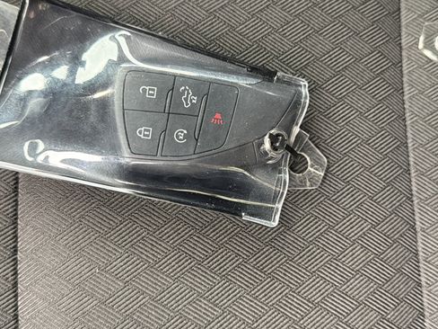 Used 2026 Chevrolet Silverado 1500 LT AWD/4WD image 35