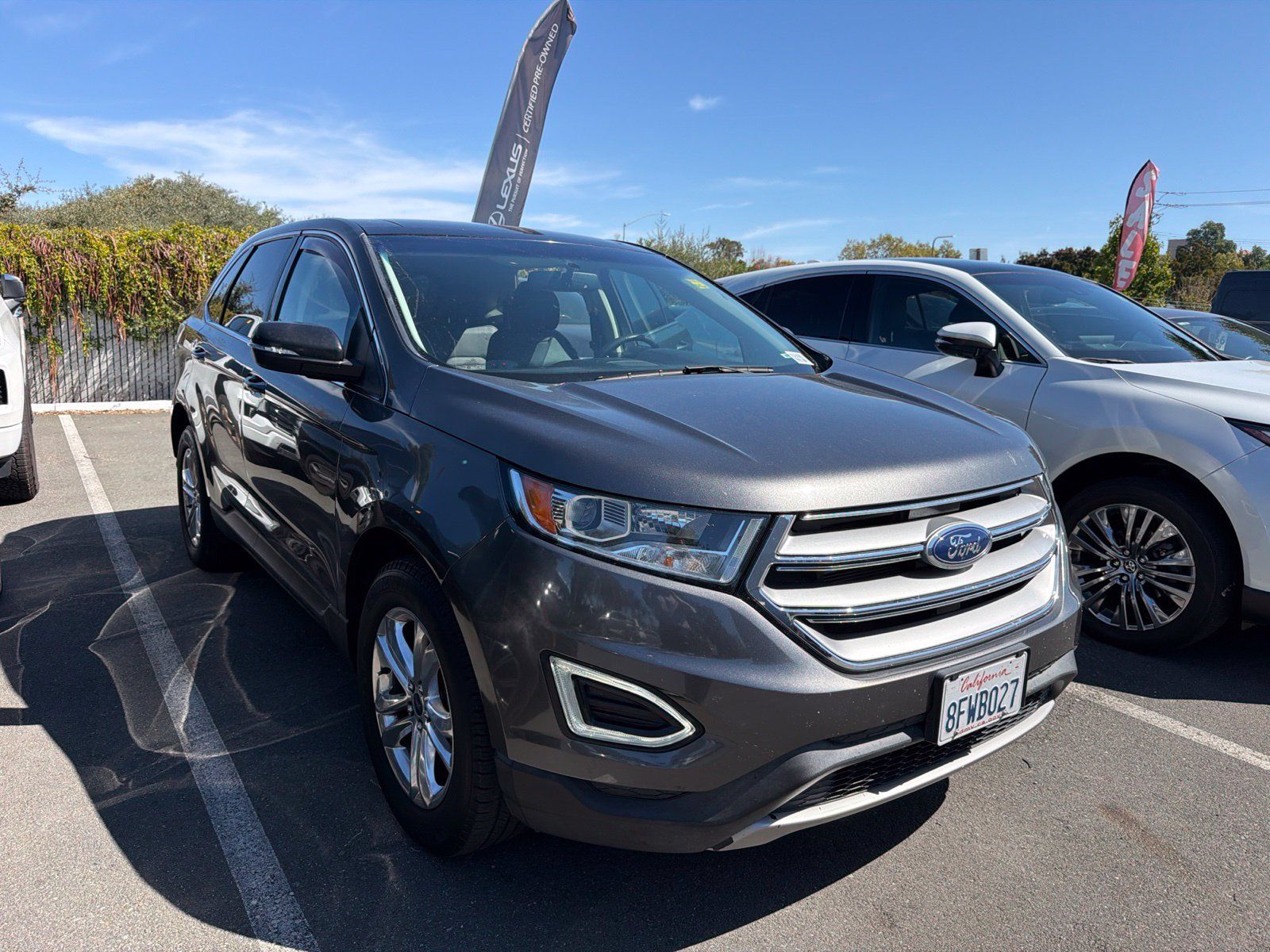 Used 2017 Ford Edge SEL w/ Equipment Group 201A AWD/4WD image 1