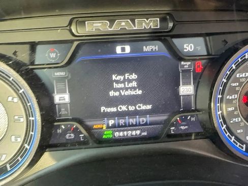 Used 2022 RAM 1500 Limited image 11