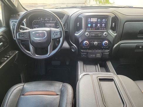 Used 2022 GMC Sierra 2500 AT4 w/ AT4 Preferred Package AWD/4WD image 19