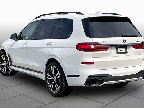 Used 2022 BMW X7 xDrive40i w/ M Sport Package AWD/4WD image 11