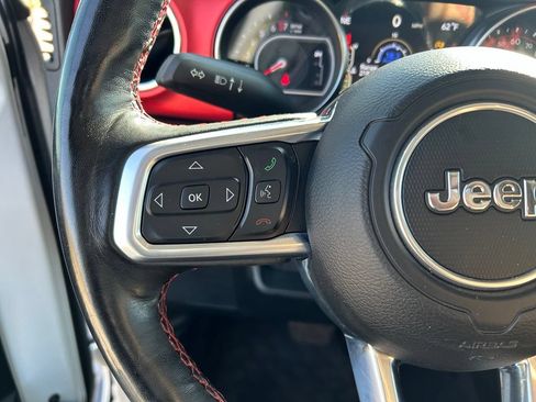 Used 2020 Jeep Wrangler Unlimited Rubicon AWD/4WD image 22