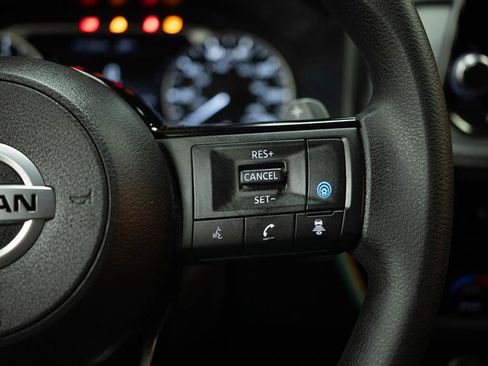 Used 2021 Nissan Rogue SV AWD/4WD image 26