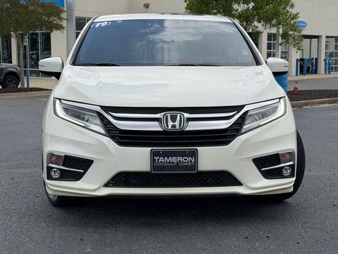 Used 2019 Honda Odyssey Elite image 2