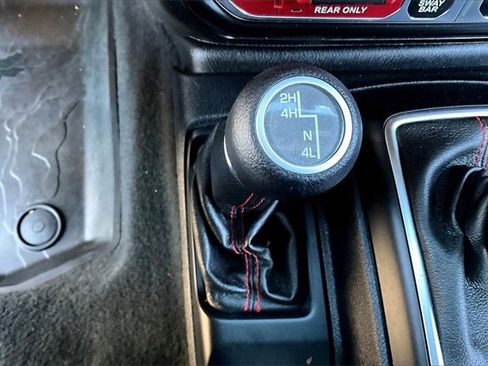 Used 2021 Jeep Wrangler Unlimited Rubicon image 15