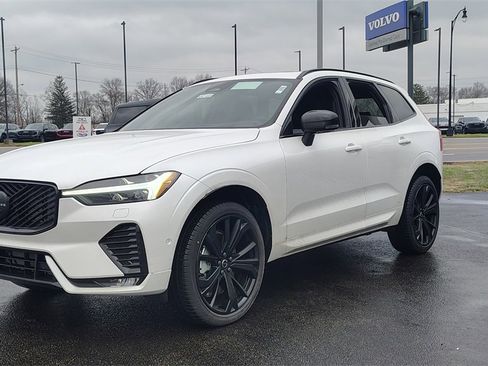 New 2026 Volvo XC60 B5 Ultra w/ Climate Package image 6