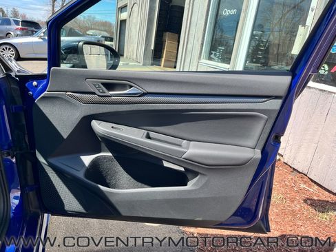 Used 2023 Volkswagen Golf 20th Anniversary Edition image 39