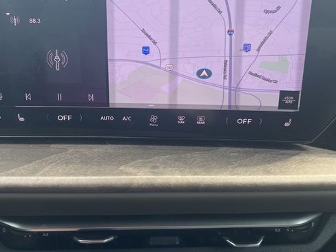 Used 2025 Audi Q5 Premium w/ Convenience Package image 13