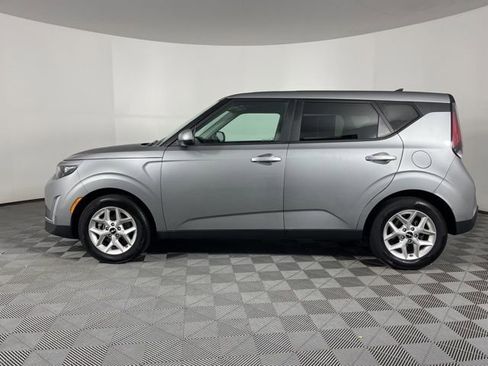 Used 2024 Kia Soul LX w/ Option Group 015 image 6