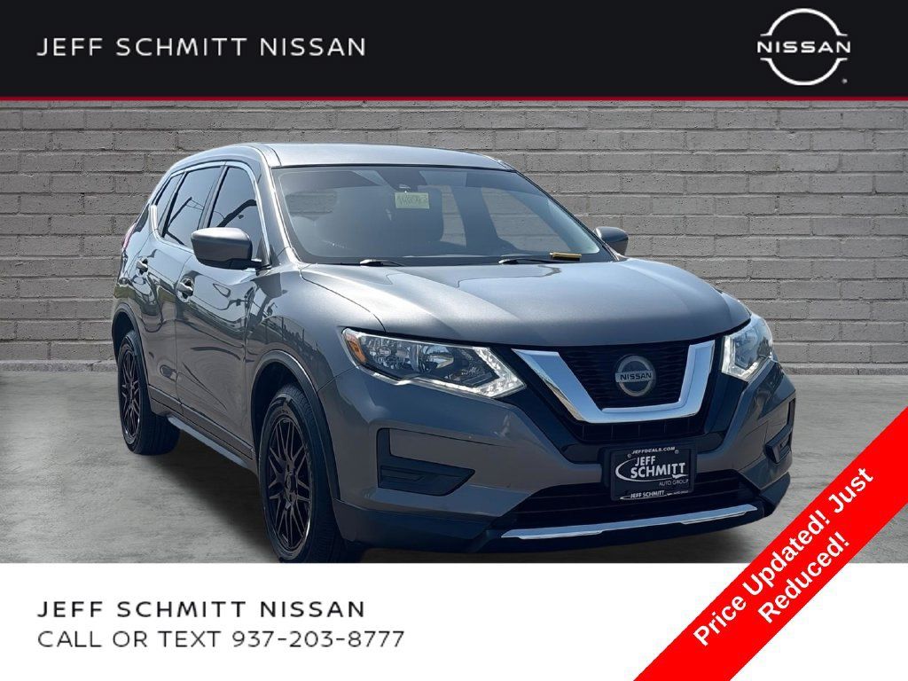 Used 2020 Nissan Rogue S FWD image 1