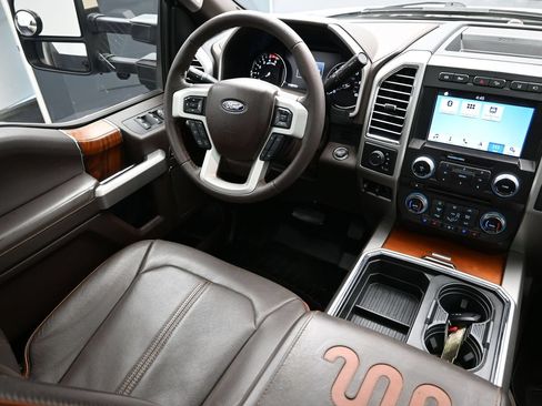 Used 2017 Ford F350 King Ranch w/ King Ranch Ultimate Package AWD/4WD image 24