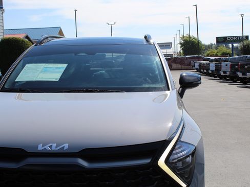 Used 2023 Kia Sportage X-Line w/ X-Line Premium Package AWD/4WD image 11