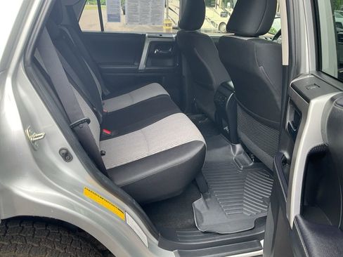 Used 2022 Toyota 4Runner SR5 image 21