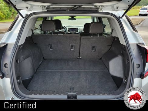 Used 2022 GMC Terrain SLE w/ Driver Convenience Package FWD image 13