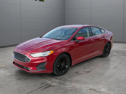 Used 2020 Ford Fusion SE FWD image 5